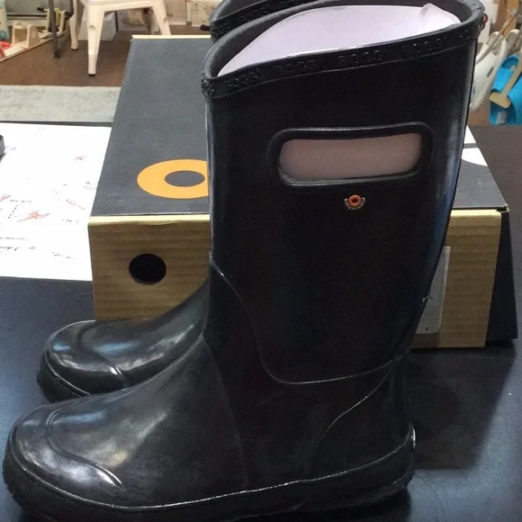 Bog Tall Rainboots black multiple sizes available NWT NIB - Picture 2 of 4